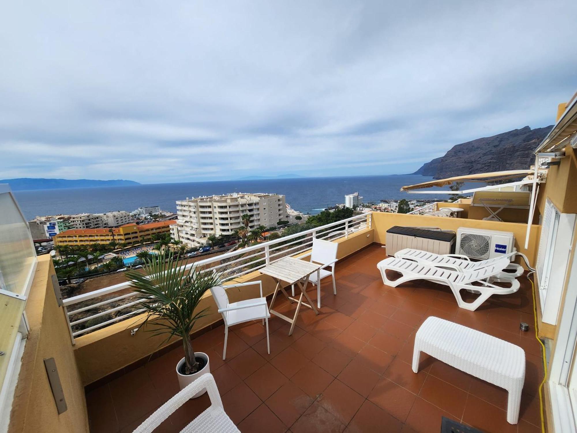 Los Gigantes,Huge Terrace,Sea View,Air Conditioning Apartman Puerto de Santiago  Kültér fotó