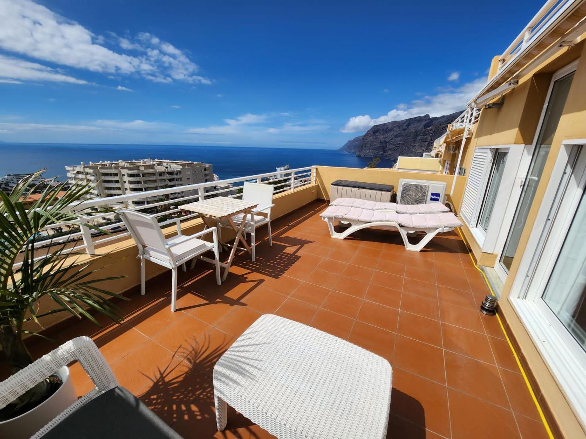 Los Gigantes,Huge Terrace,Sea View,Air Conditioning Apartman Puerto de Santiago  Kültér fotó